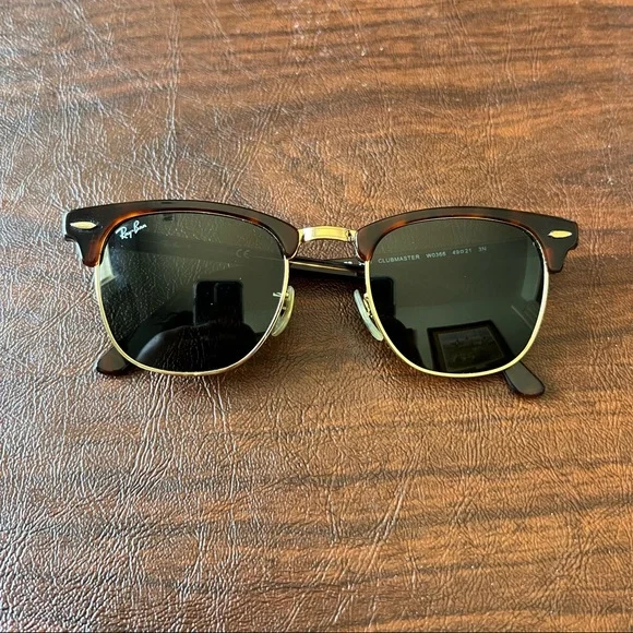 Ray-Ban - Clubmaster Sunglasses - Picture 9 of 14